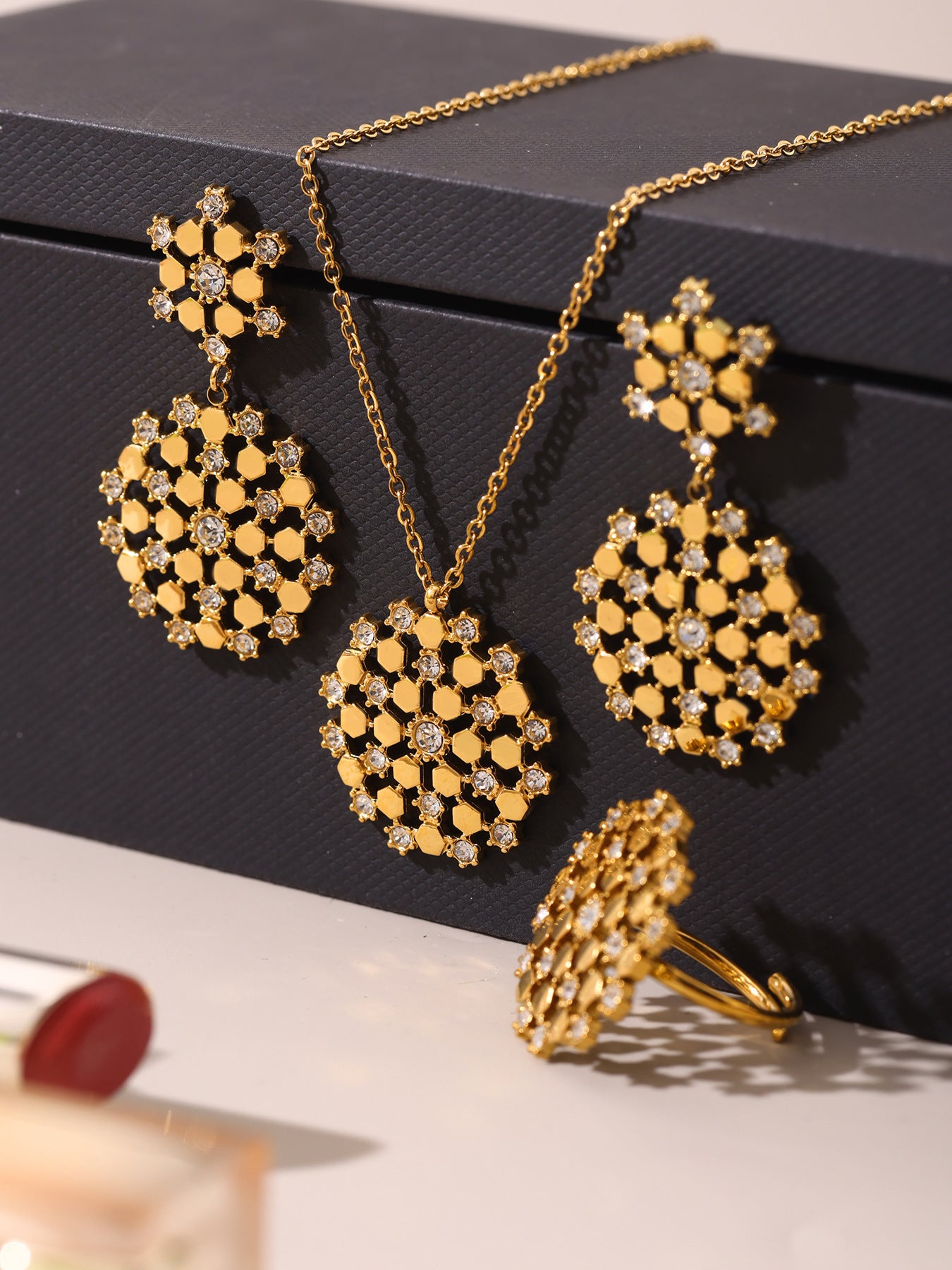 316L Stainless Steel 18K Gold PVD Snowflake Czech Zircon Jewelry Set - Gold Snowflake Zircon Wholesale Stainless Steel Jewelry - Sensitive Skin Friendly - Detail 1