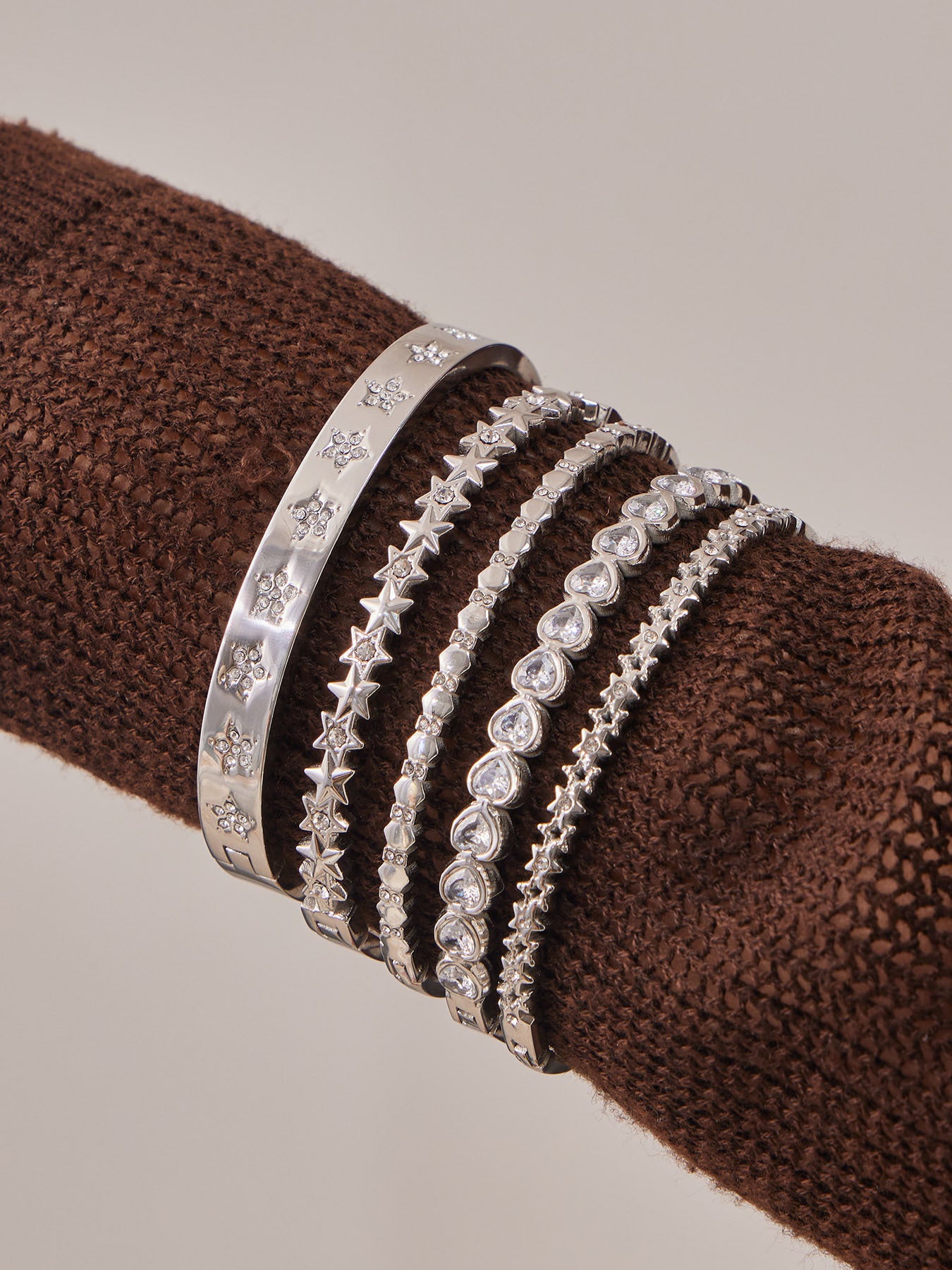 316L Stainless Steel 18K Gold PVD Star Heart Pave 5A Zircon Bangle - Star Bangle, Heart Bangle, Pave Bangle, Zircon Bangle, 18K Gold Plated Bangle, Steel Bangle, Dainty Bangle Wholesale Stainless Steel Jewelry - Sensitive Skin Friendly - Detail 16