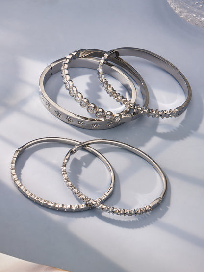 316L Stainless Steel 18K Gold PVD Star Heart Pave 5A Zircon Bangle - Star Bangle, Heart Bangle, Pave Bangle, Zircon Bangle, 18K Gold Plated Bangle, Steel Bangle, Dainty Bangle Wholesale Stainless Steel Jewelry - Sensitive Skin Friendly - Detail 6