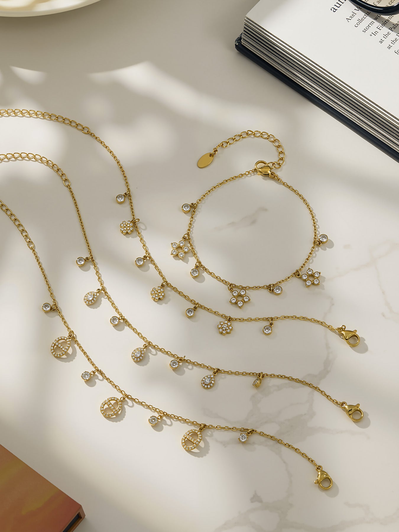 316L Stainless Steel 18K Gold PVD Star Zircon Pendant Necklace & Bracelet Set - Light Luxury Gold Star Zircon Pendant Stackable Wholesale Stainless Steel Jewelry - Sensitive Skin Friendly - Detail 26