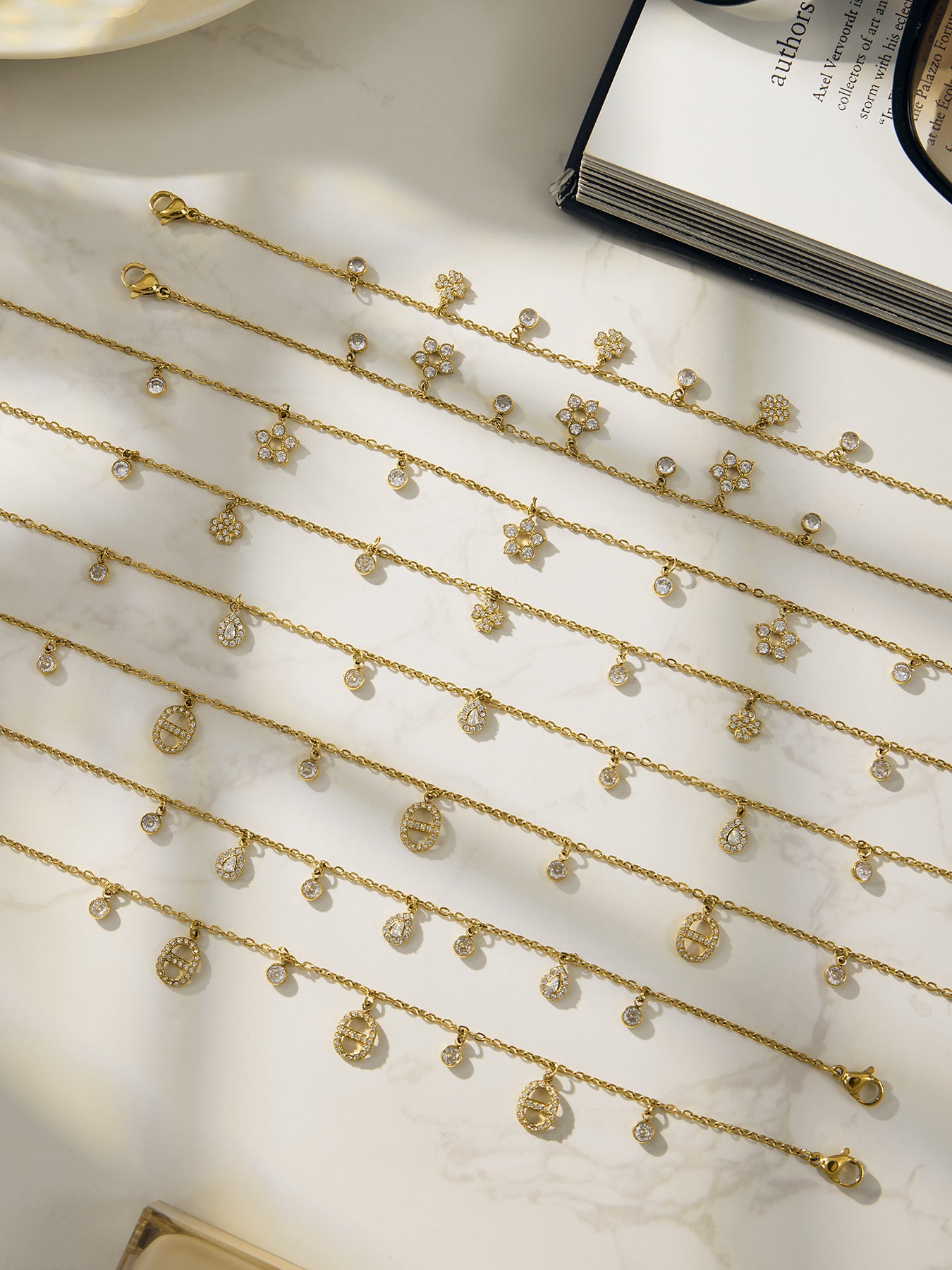 316L Stainless Steel 18K Gold PVD Star Zircon Pendant Necklace & Bracelet Set - Light Luxury Gold Star Zircon Pendant Stackable Wholesale Stainless Steel Jewelry - Sensitive Skin Friendly - Detail 7