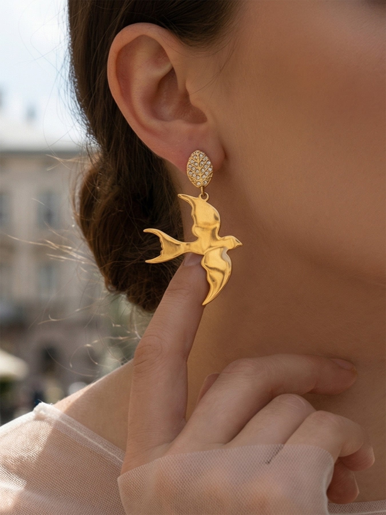 316L Stainless Steel 18K Gold PVD Swallow Leaf Zircon Unique Design Earrings - Swallow Leaf Zircon Unique Design Wholesale Stainless Steel Jewelry - Sensitive Skin Friendly - Detail 2