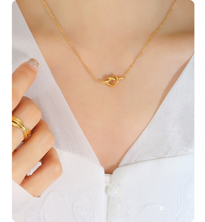 316L Stainless Steel 18K Gold PVD Sweetheart Knotted Heart Pendant Necklace - Sweetheart Knotted Heart Pendant Minimalist Romantic Necklace Wholesale Stainless Steel Jewelry - Sensitive Skin Friendly - Detail 1