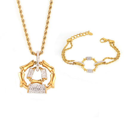 316L Stainless Steel 18K Gold PVD Twisted Chain Jewelry Bracelet - Twisted Gold Chain, Diamond-like Accents Wholesale Stainless Steel Jewelry - Sensitive Skin Friendly - Detail 6