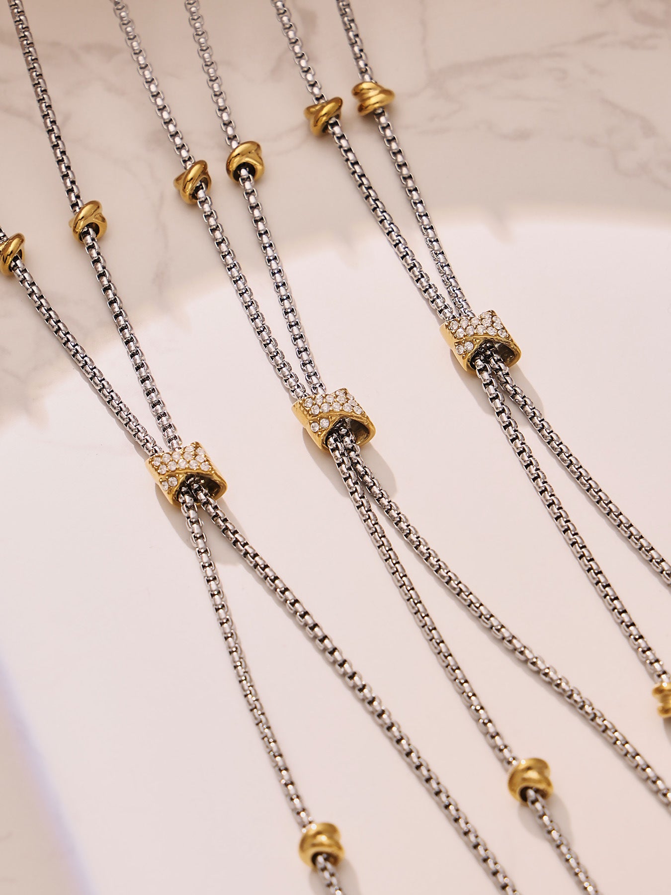 316L Stainless Steel 18K Gold PVD Two-Tone Micro-Inlaid Zircon Long Tassel Y-Necklace - Two-Tone Gold, Micro-Inlaid Zircon, Tassel, Y-Necklace Wholesale Stainless Steel Jewelry - Sensitive Skin Friendly - Detail 2