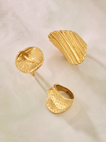 316L Stainless Steel 18K Gold PVD Unique Statement Ring - Modern Gold Statement Ring, Unique Design, Trendy Wholesale Stainless Steel Jewelry - Sensitive Skin Friendly - Detail 11