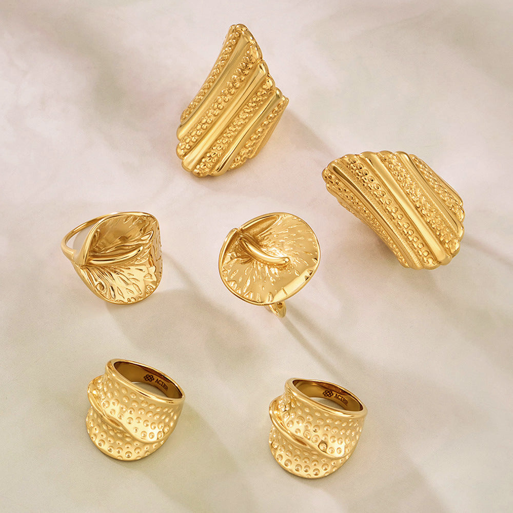 316L Stainless Steel 18K Gold PVD Unique Statement Ring - Modern Gold Statement Ring, Unique Design, Trendy Wholesale Stainless Steel Jewelry - Sensitive Skin Friendly - Detail 18