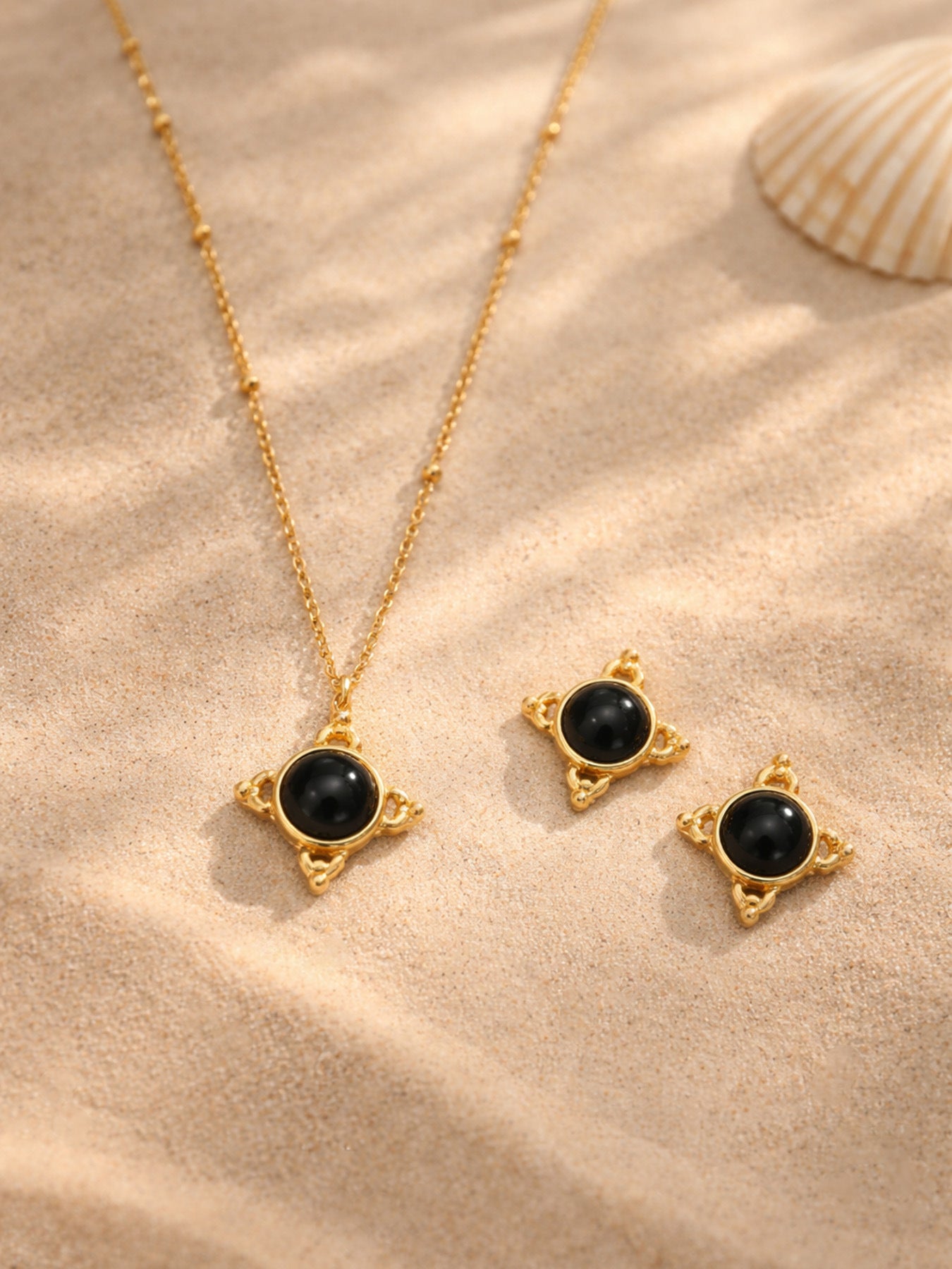 316L Stainless Steel 18K Gold PVD Vintage Cross Black Onyx Earrings Necklace Set - Vintage Cross Black Onyx Earrings Necklace Set Wholesale Stainless Steel Jewelry - Sensitive Skin Friendly - Detail 10