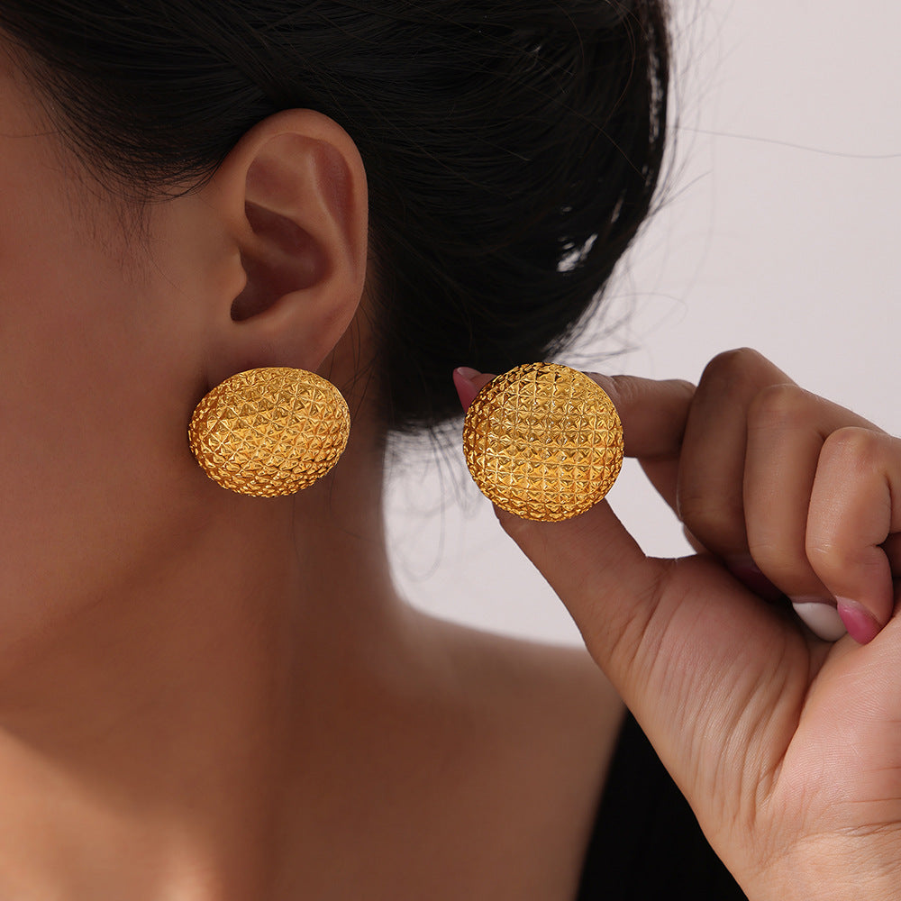 316L Stainless Steel 18K Gold PVD Vintage Elegant Round Relief Diamond Grid Earrings - Vintage Round Relief Diamond Grid Earrings Wholesale Stainless Steel Jewelry - Sensitive Skin Friendly - Detail 5