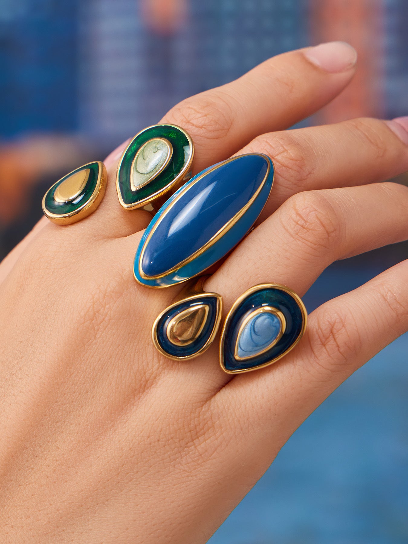 316L Stainless Steel 18K Gold PVD Vintage Enamel Oval Ring - Vintage Gold Band Enamel Minimalist Wholesale Stainless Steel Jewelry - Sensitive Skin Friendly - Detail 1