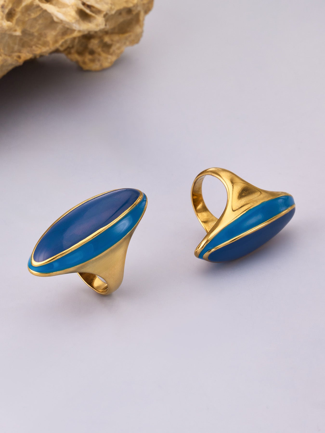 316L Stainless Steel 18K Gold PVD Vintage Enamel Oval Ring - Vintage Gold Band Enamel Minimalist Wholesale Stainless Steel Jewelry - Sensitive Skin Friendly - Detail 11