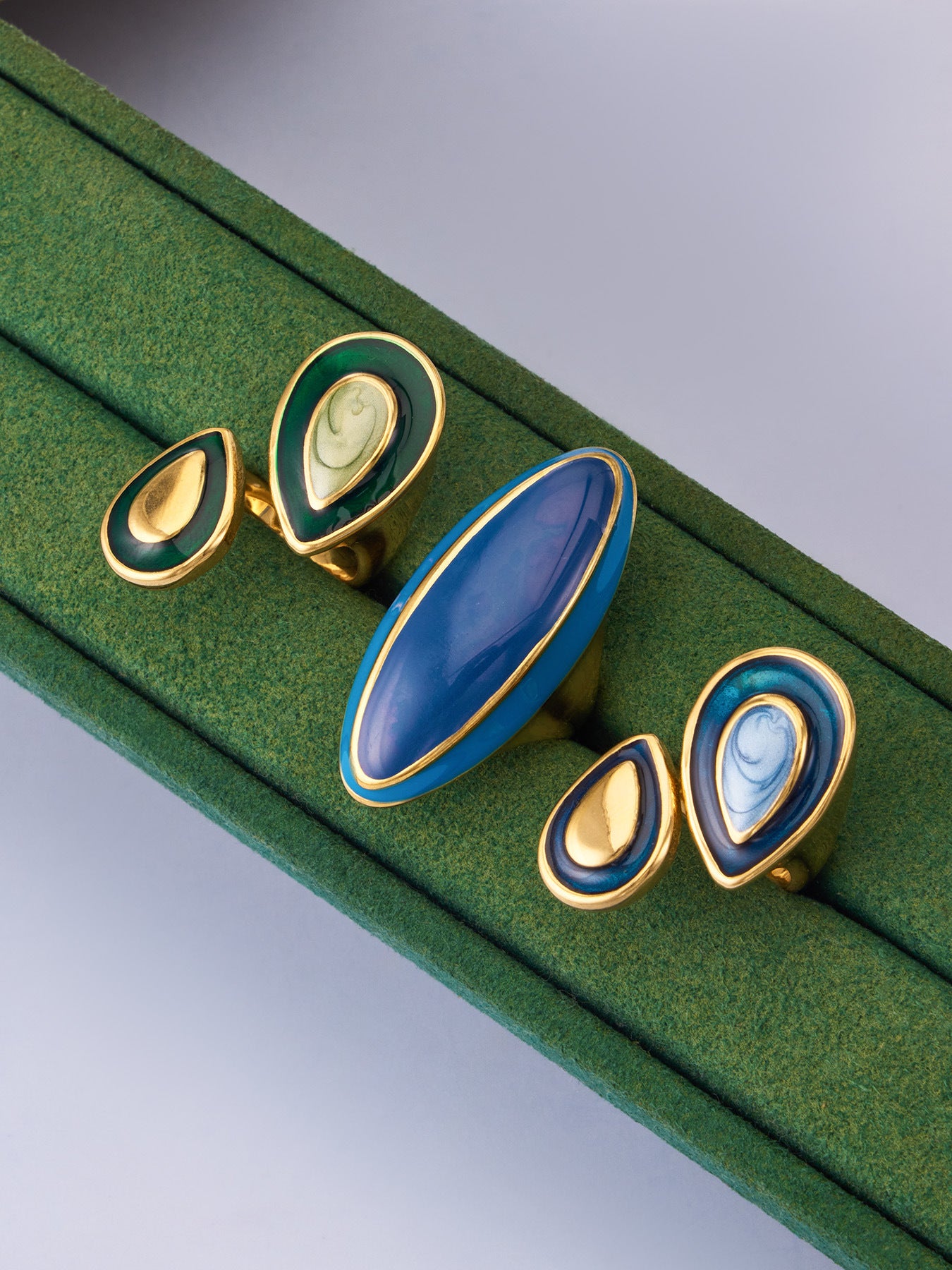 316L Stainless Steel 18K Gold PVD Vintage Enamel Oval Ring - Vintage Gold Band Enamel Minimalist Wholesale Stainless Steel Jewelry - Sensitive Skin Friendly - Detail 15