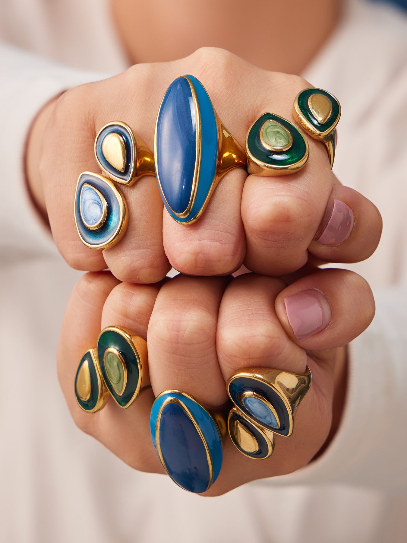 316L Stainless Steel 18K Gold PVD Vintage Enamel Oval Ring - Vintage Gold Band Enamel Minimalist Wholesale Stainless Steel Jewelry - Sensitive Skin Friendly - Detail 9