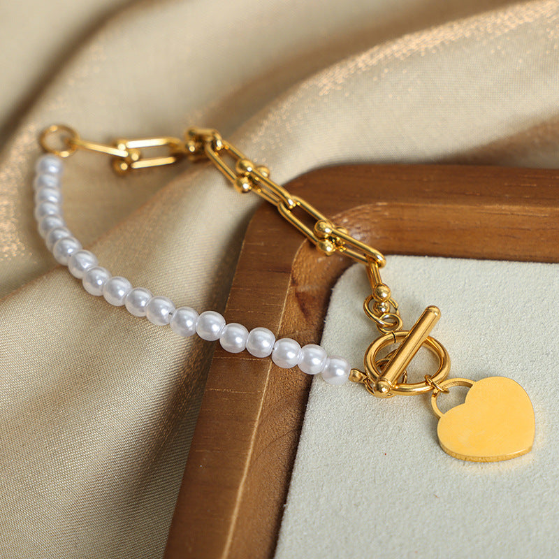 316L Stainless Steel 18K Gold PVD Vintage Heart Charm Shell Pearl Bracelet - Vintage Heart Charm, Shell Pearl, Link Chain Bracelet, Gold, Steel Wholesale Stainless Steel Jewelry - Sensitive Skin Friendly - Detail 4