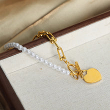 316L Stainless Steel 18K Gold PVD Vintage Heart Charm Shell Pearl Bracelet - Vintage Heart Charm, Shell Pearl, Link Chain Bracelet, Gold, Steel Wholesale Stainless Steel Jewelry - Sensitive Skin Friendly - Detail 5
