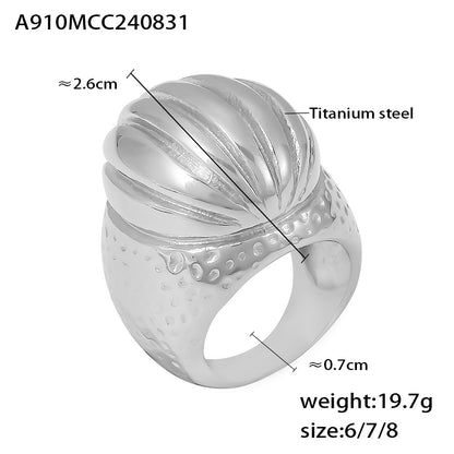316L Stainless Steel 18K Gold PVD Vintage Oval Textured Ring - Vintage Oval Textured Ring Wholesale Stainless Steel Jewelry - Sensitive Skin Friendly - Detail 3