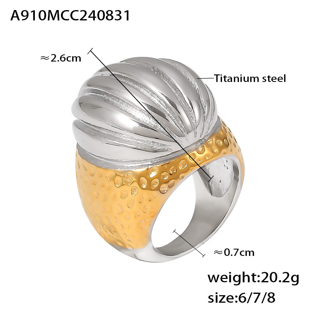 316L Stainless Steel 18K Gold PVD Vintage Oval Textured Ring - Vintage Oval Textured Ring Wholesale Stainless Steel Jewelry - Sensitive Skin Friendly - Detail 4
