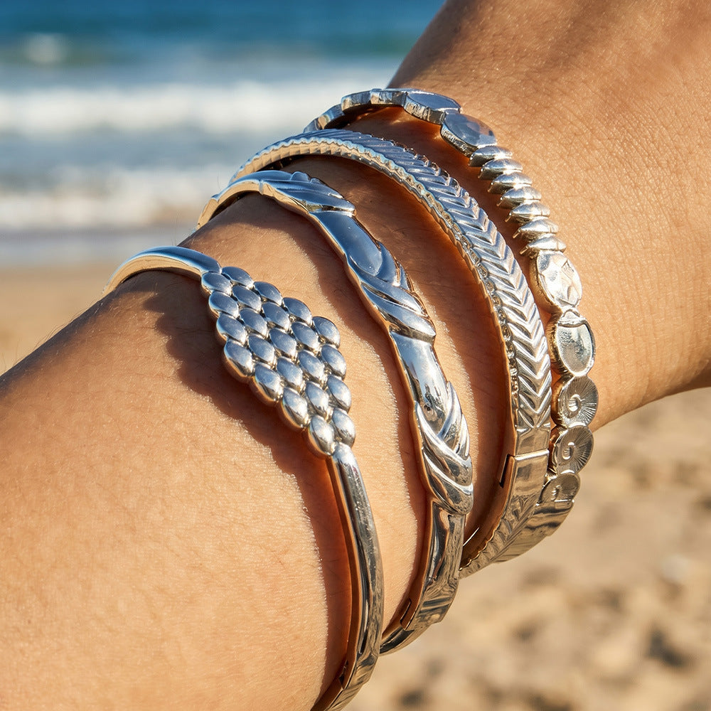 316L Stainless Steel 18K Gold PVD Vintage Rope, Wheat, Honeycomb Design Bangle - Vintage Rope Knot Wheat Ear Honeycomb Texture Wholesale Stainless Steel Jewelry - Sensitive Skin Friendly - Detail 9