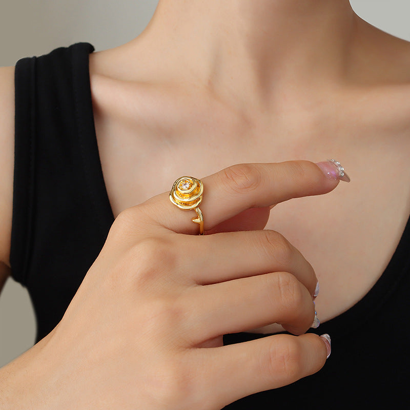 316L Stainless Steel 18K Gold PVD Vintage Rose Flower Zircon Ring - Vintage Gold Rose Flower Zircon Ring Wholesale Stainless Steel Jewelry - Sensitive Skin Friendly - Detail 4