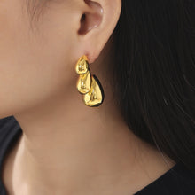 316L Stainless Steel 18K Gold PVD Waterdrop Design Earrings - Waterdrop Gold Earrings Wholesale Stainless Steel Jewelry - Sensitive Skin Friendly - Detail 3