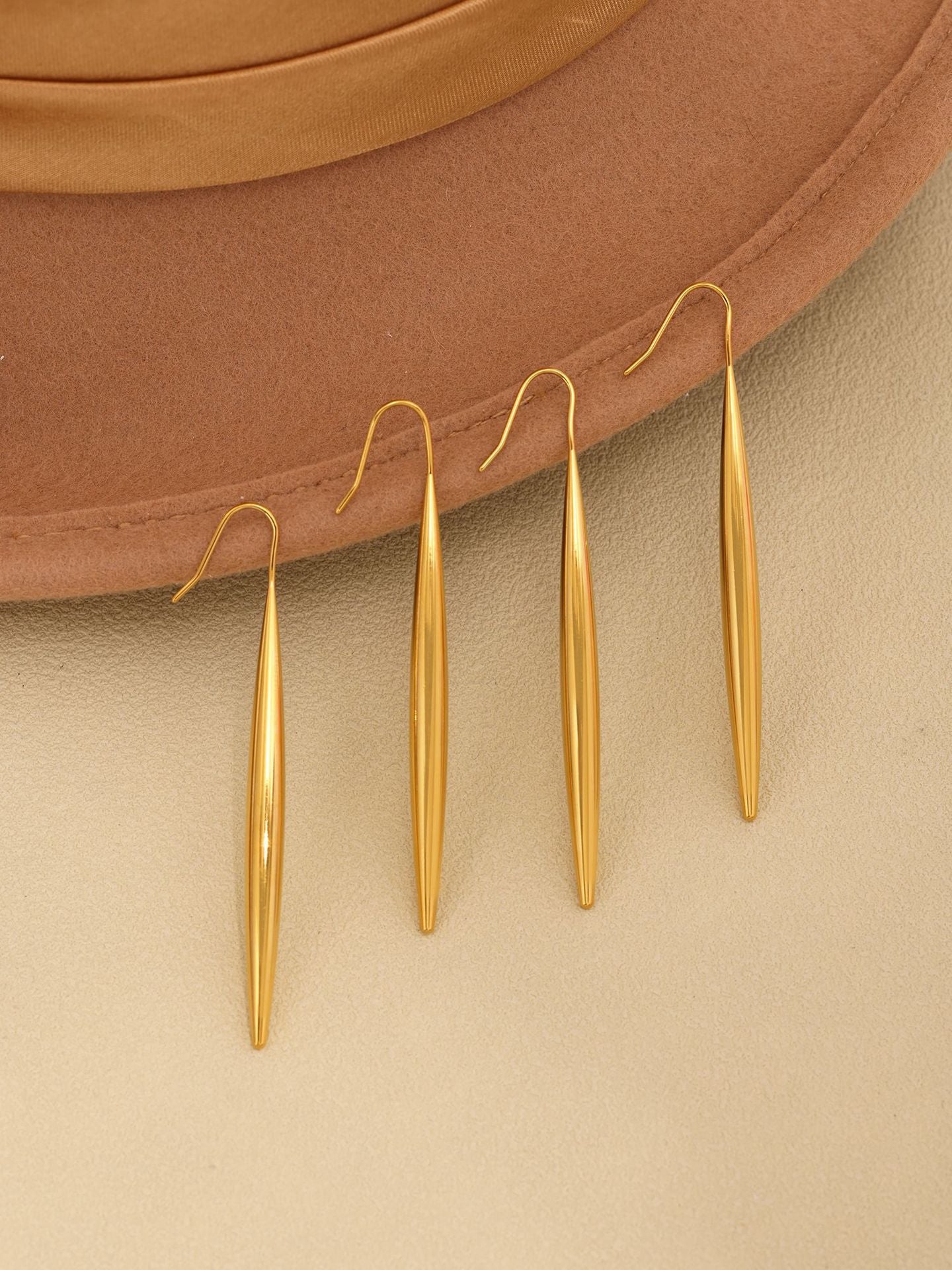 316L Stainless Steel 18K Gold PVD Waterdrop Tassel Minimalist Earrings - Waterdrop Tassel Minimalist Slimming Earrings Wholesale Stainless Steel Jewelry - Sensitive Skin Friendly - Detail 8