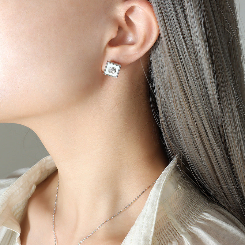316L Stainless Steel 18K Gold PVD White Mother-of-Pearl Camellia Flower Square Pendant Necklace & Earrings Set - Camellia Flower, Mother-of-Pearl, Square Pendant, Minimalist, Everyday Wholesale Stainless Steel Jewelry - Sensitive Skin Friendly - Detail 3