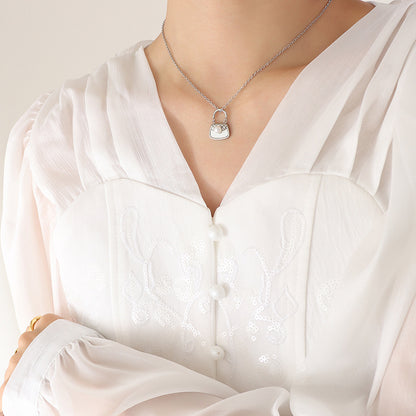 316L Stainless Steel 18K Gold PVD White Shell Imitation Pearl Handbag Charm Necklace - White Shell Pearl Handbag Charm Necklace, Minimalist, Coastal Wholesale Stainless Steel Jewelry - Sensitive Skin Friendly - Detail 5