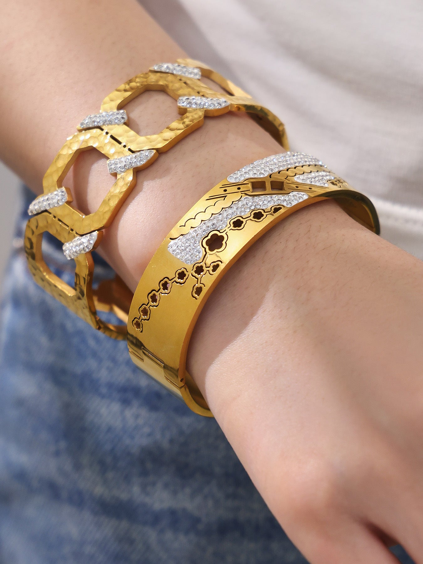 316L Stainless Steel 18K Gold PVD Wide Honeycomb Zircon Statement Bangle - Wide Honeycomb Zircon Bold Statement Geometric Wholesale Stainless Steel Jewelry - Sensitive Skin Friendly - Detail 18