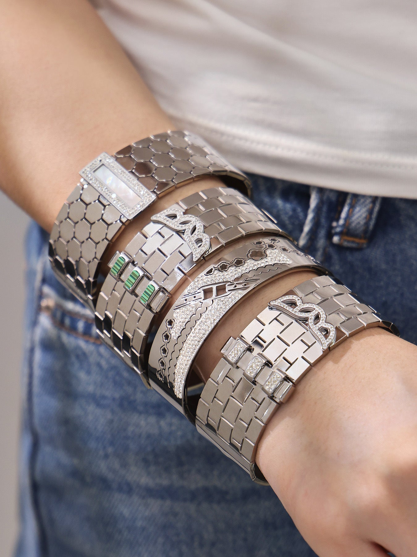316L Stainless Steel 18K Gold PVD Wide Honeycomb Zircon Statement Bangle - Wide Honeycomb Zircon Bold Statement Geometric Wholesale Stainless Steel Jewelry - Sensitive Skin Friendly - Detail 20