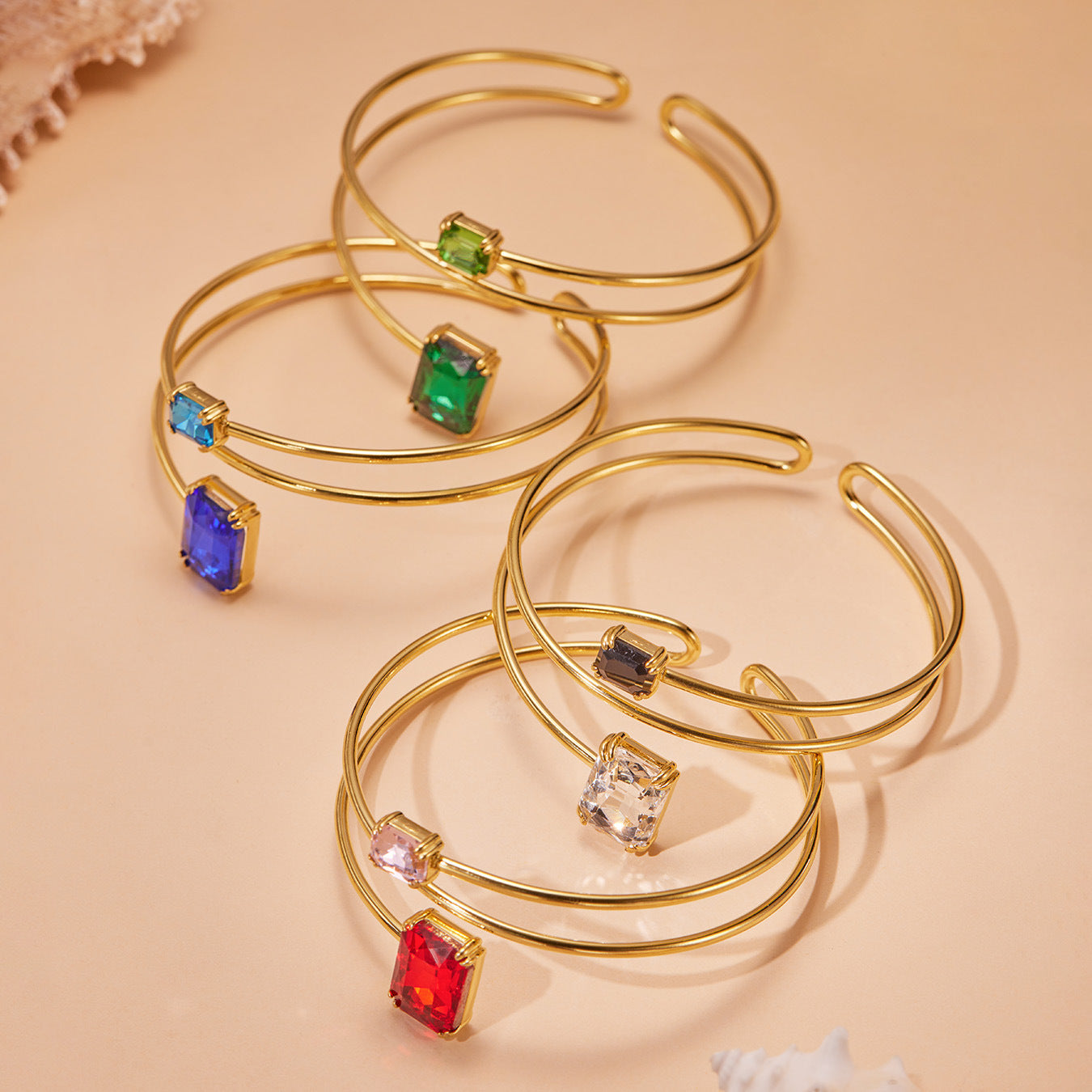 316L Stainless Steel 18K Gold PVD Zircon Bangle - Elegant Zircon Bangle Wholesale Stainless Steel Jewelry - Sensitive Skin Friendly - Detail 1