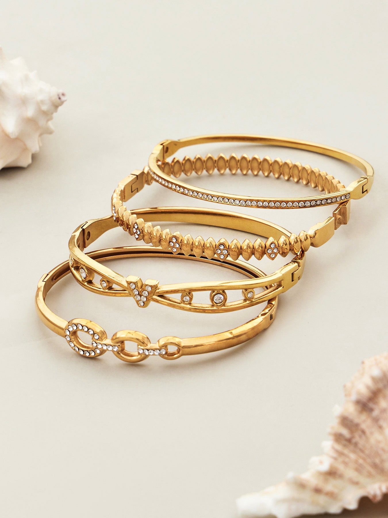 316L Stainless Steel 18K Gold PVD Zircon Bangle - European Bowknot Lock Twisted Design Zircon Gold Band Minimalist Wholesale Stainless Steel Jewelry - Sensitive Skin Friendly - Detail 4