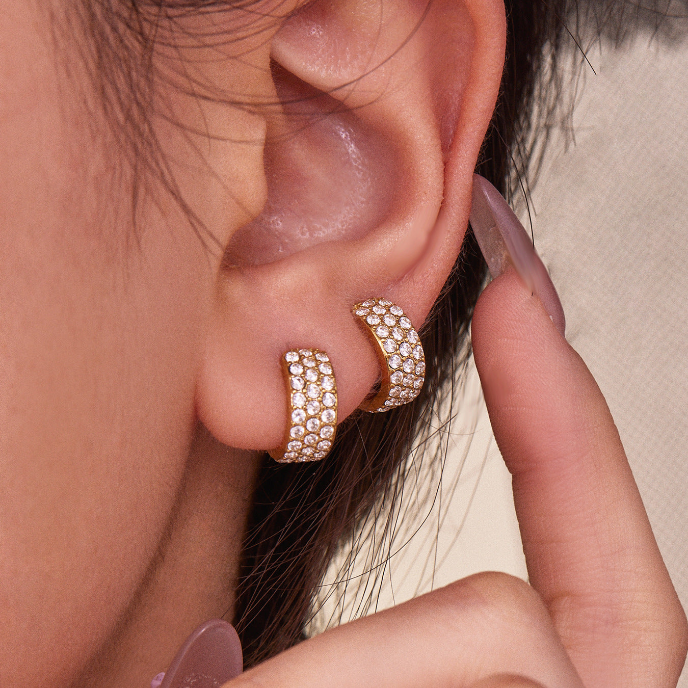 316L Stainless Steel 18K Gold PVD Zircon C-Shaped Ear Cuff Earrings - Minimalist C-Shaped Zircon Ear Cuff Wholesale Stainless Steel Jewelry - Sensitive Skin Friendly - Detail 2
