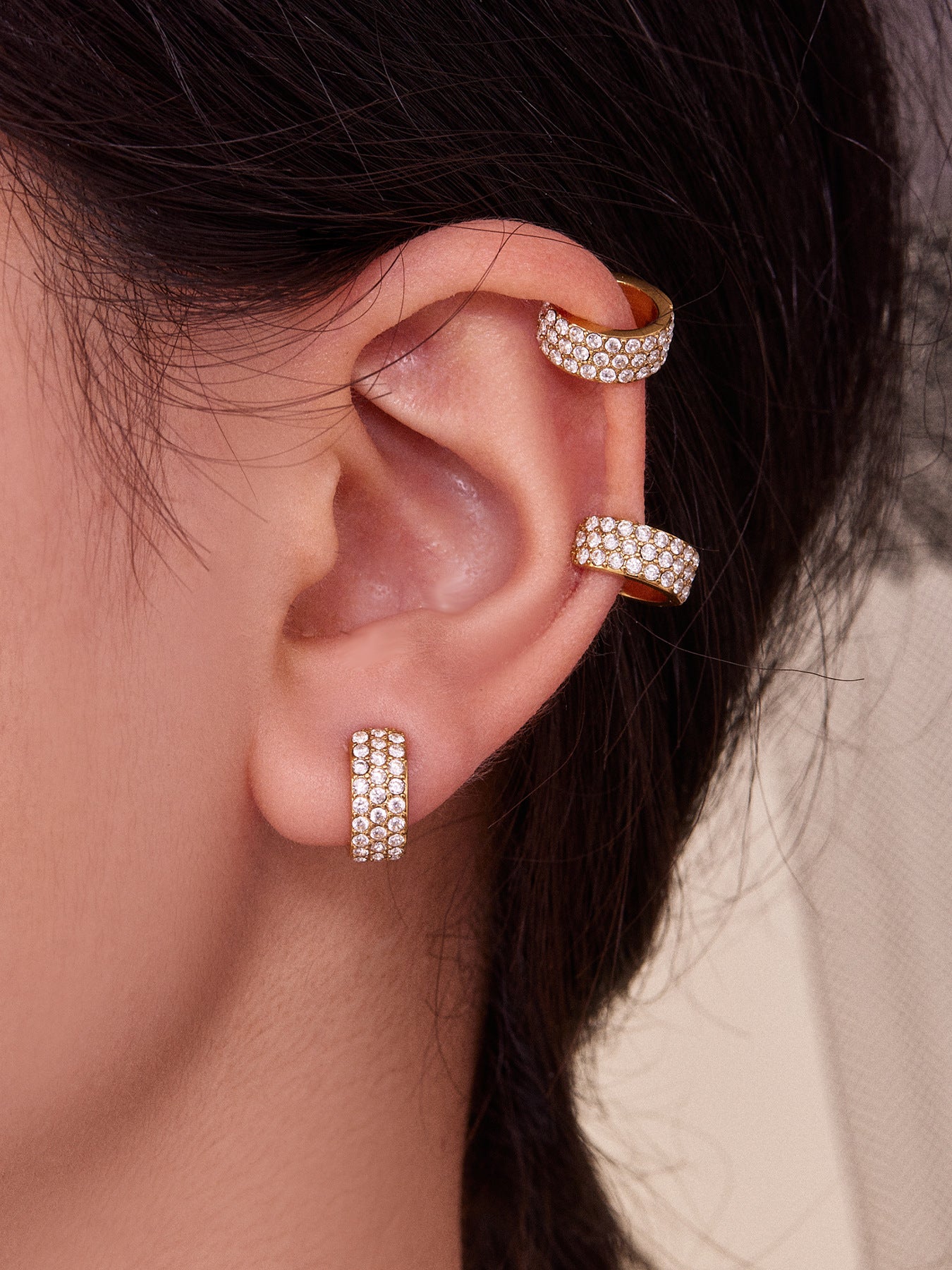 316L Stainless Steel 18K Gold PVD Zircon C-Shaped Ear Cuff Earrings - Minimalist C-Shaped Zircon Ear Cuff Wholesale Stainless Steel Jewelry - Sensitive Skin Friendly - Detail 3