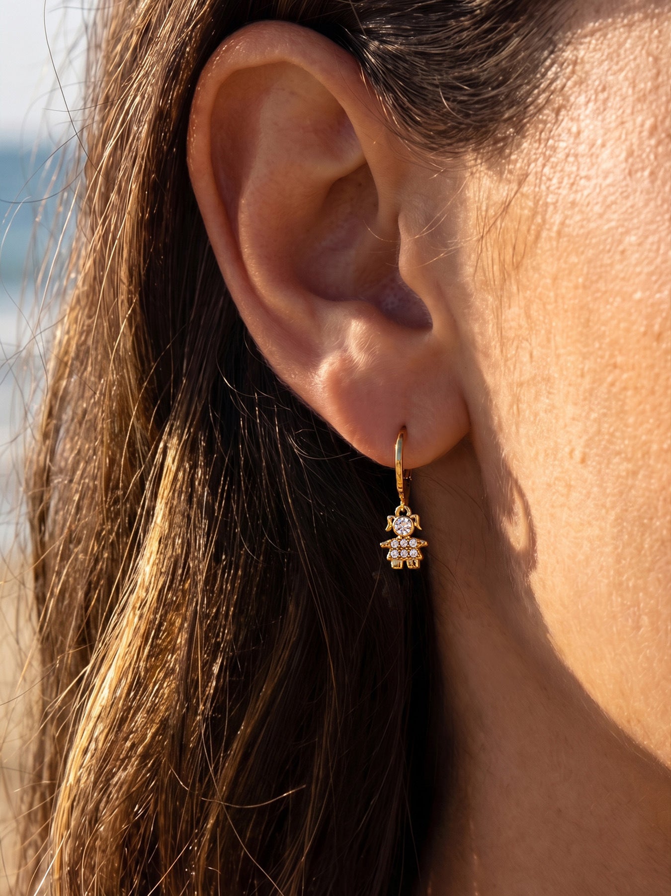 316L Stainless Steel 18K Gold PVD Zircon Delicate Hoop Earrings - Modern Zircon Hoop, Delicate Charm, Chic Wholesale Stainless Steel Jewelry - Sensitive Skin Friendly - Detail 3
