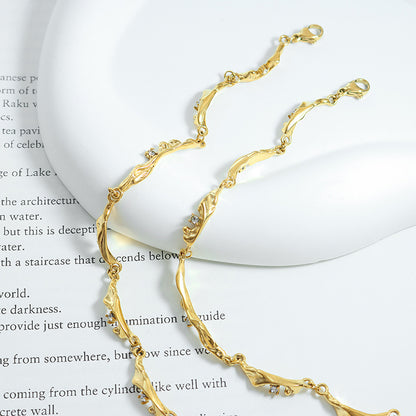 316L Stainless Steel 18K Gold PVD Zircon Embedded Bracelet - Gold Bracelet Zircon Minimalist Wholesale Stainless Steel Jewelry - Sensitive Skin Friendly - Detail 3