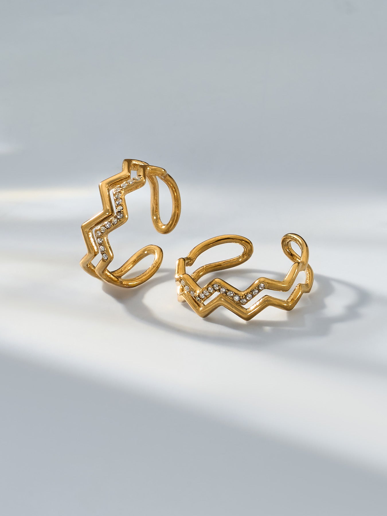 316L Stainless Steel 18K Gold PVD Zircon & Glass Stone Rings - Heart-shaped Ring, Zircon Ring, Glass Stone Ring, Adjustable Ring, Plain Band Ring, Gold Tone, Steel Tone, Minimalist, Luxury Wholesale Stainless Steel Jewelry - Sensitive Skin Friendly - Detail 12