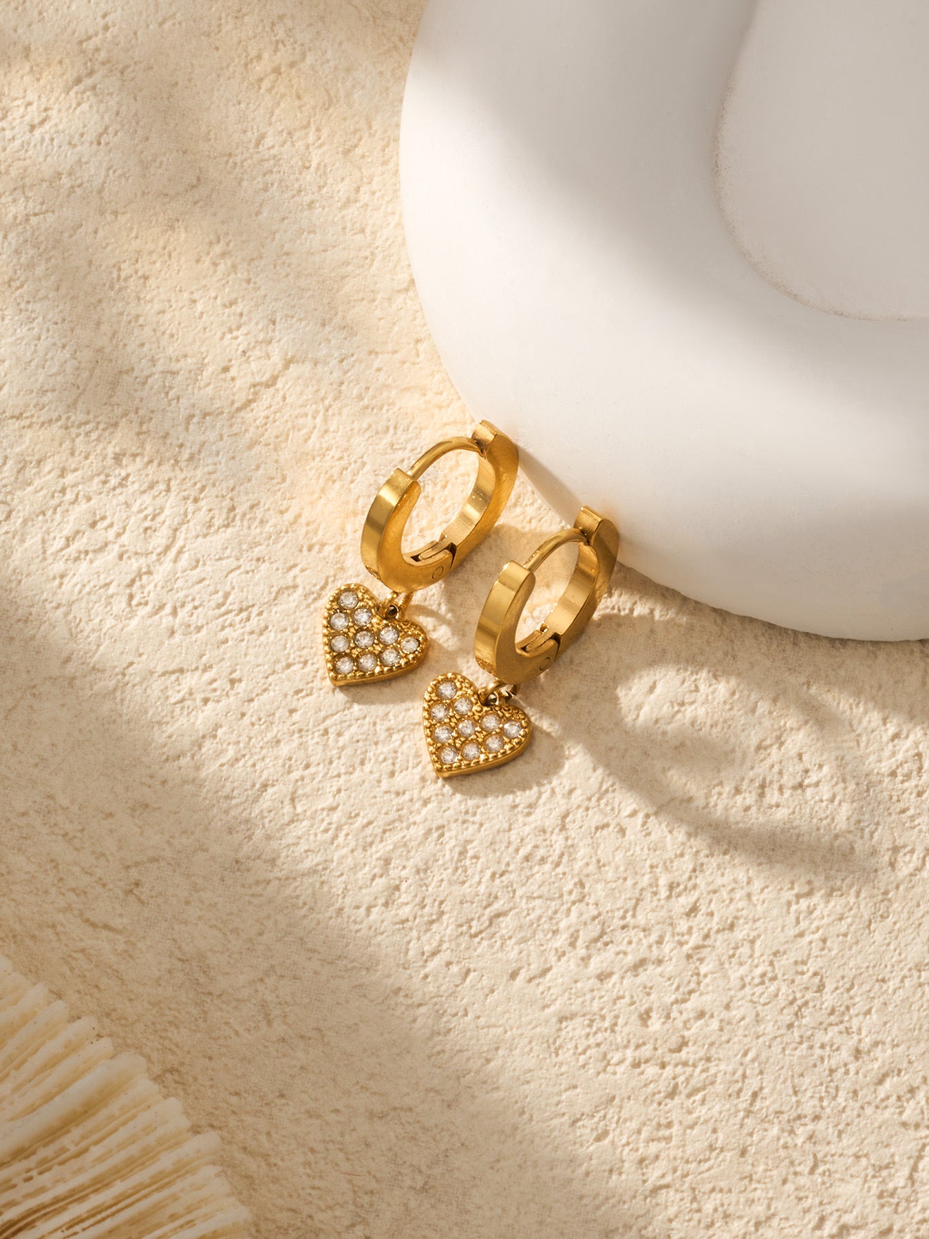 316L Stainless Steel 18K Gold PVD Zircon Heart Earrings - Heart, Zircon, Shiny, Versatile Wholesale Stainless Steel Jewelry - Sensitive Skin Friendly - Detail 8