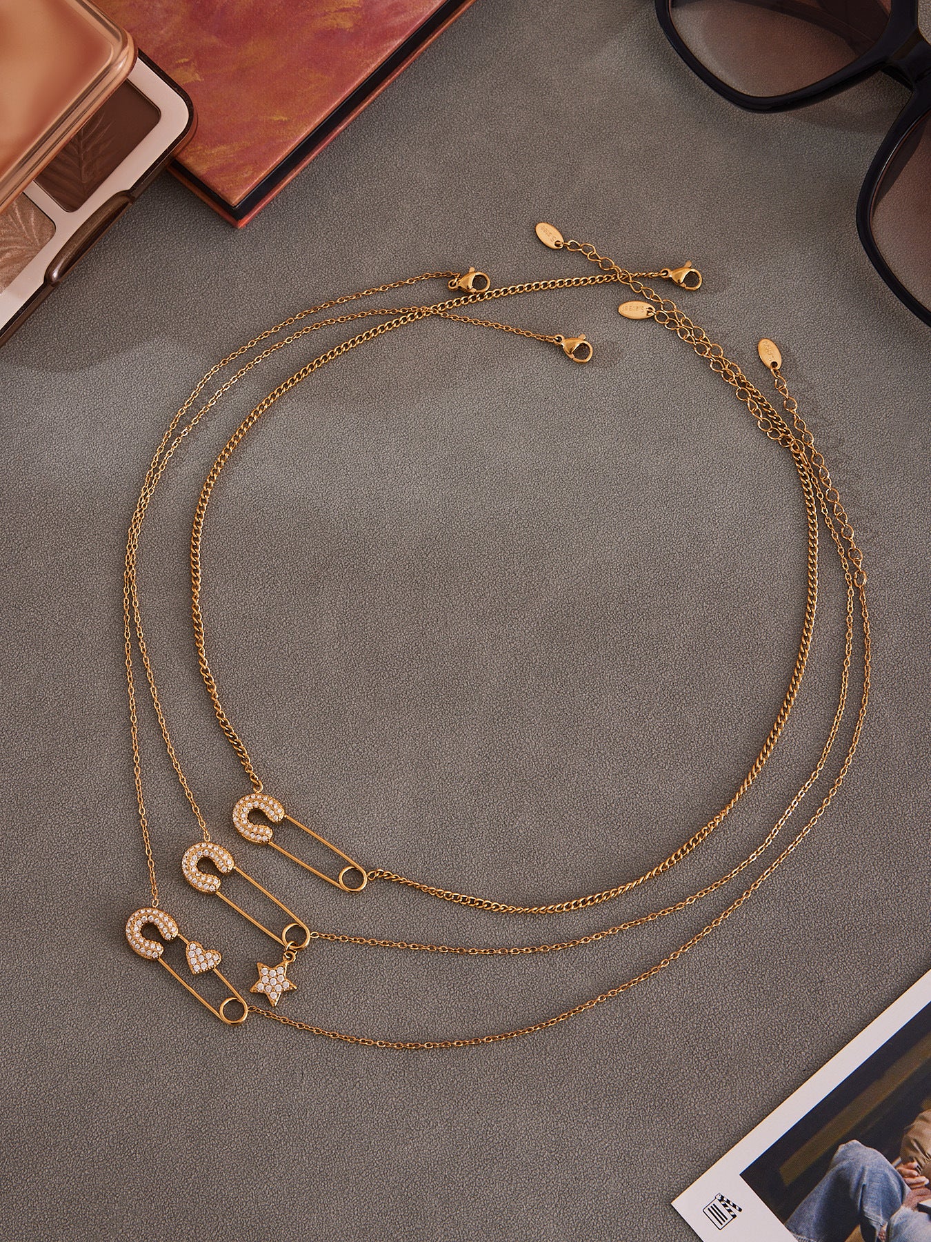 316L Stainless Steel 18K Gold PVD Zircon Paperclip Necklace - Gold Zircon Paperclip Necklace Minimalist Modern Wholesale Stainless Steel Jewelry - Sensitive Skin Friendly - Detail 16