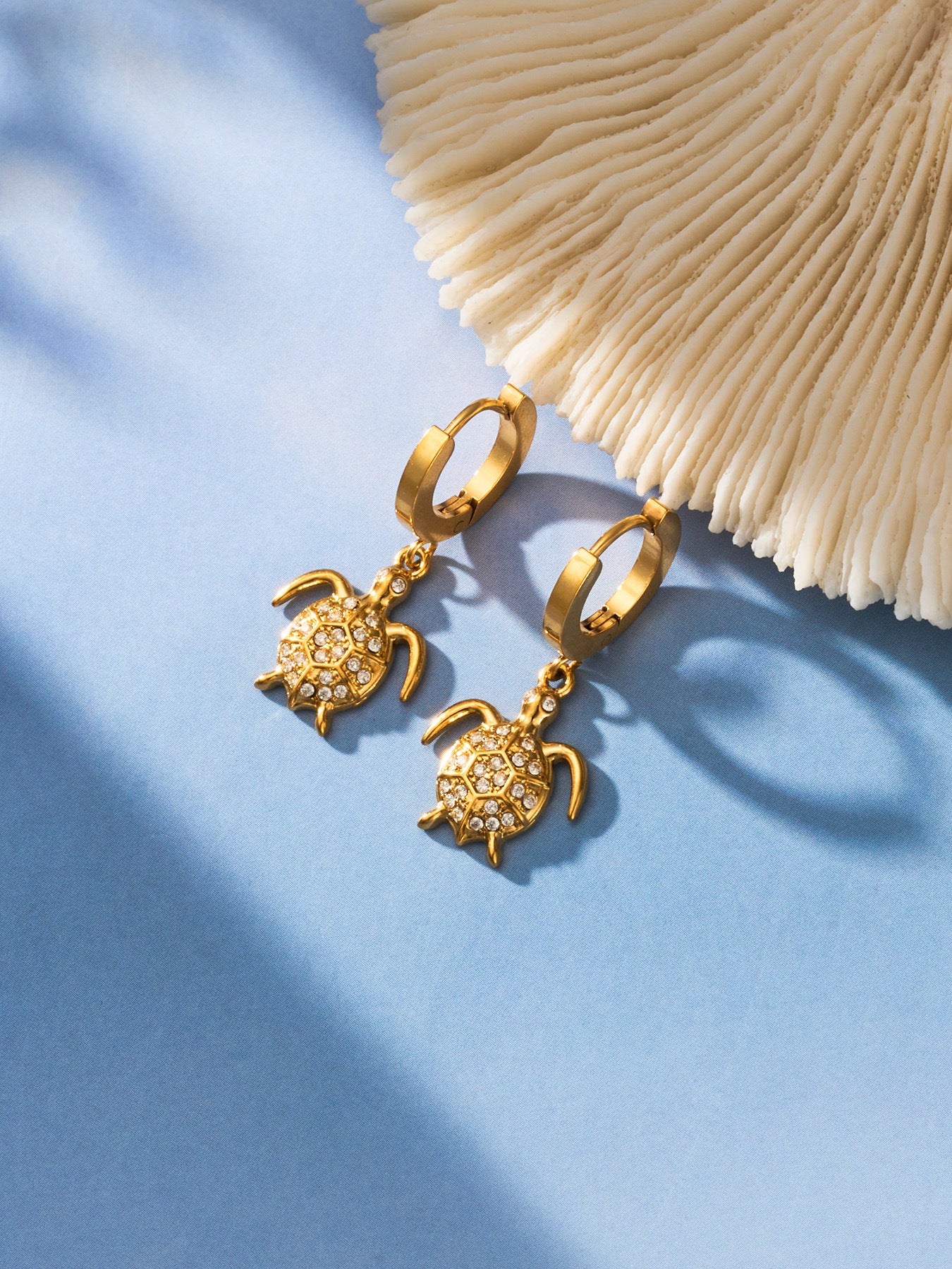 316L Stainless Steel 18K Gold PVD Zircon Turtle Dangle Earrings - Sparkling Zircon, Turtle Pendant, Dangle Earrings, Delicate Wholesale Stainless Steel Jewelry - Sensitive Skin Friendly - Detail 12