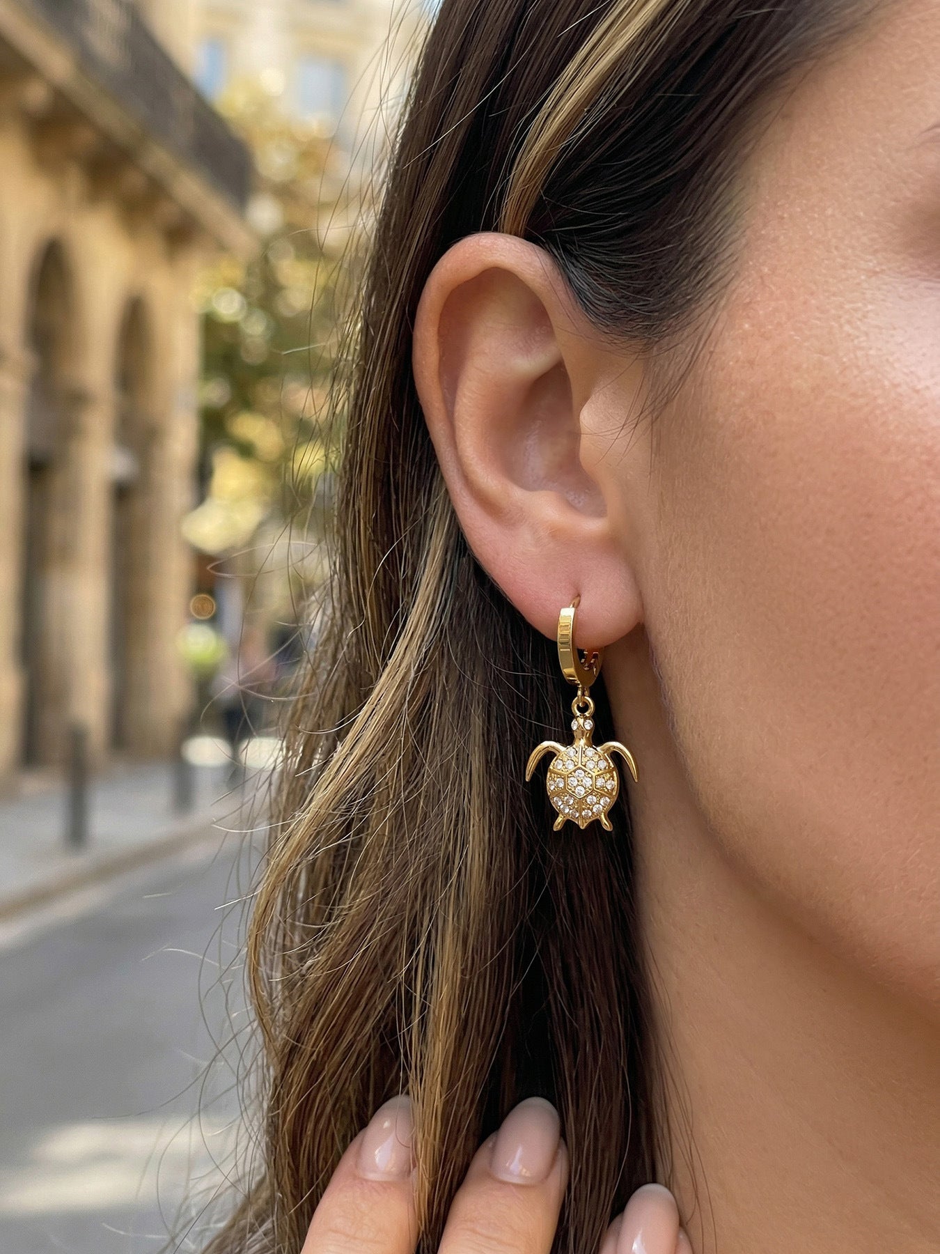 316L Stainless Steel 18K Gold PVD Zircon Turtle Dangle Earrings - Sparkling Zircon, Turtle Pendant, Dangle Earrings, Delicate Wholesale Stainless Steel Jewelry - Sensitive Skin Friendly - Detail 7