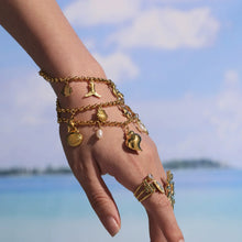 316L Stainless Steel 18K Gold Seahorse & Fishtail Ocean Charm Bracelet - Image 4