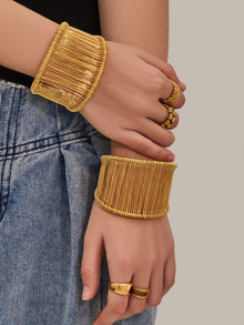 316L Stainless Steel Wide Wire Cuff Bangles 18K Gold PVD Open Bangle Wholesale