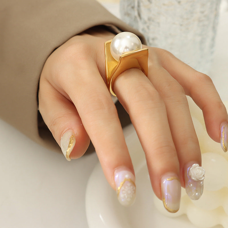 316L Stainless Steel Bold Y-Shaped Pearl Ring - Image 1