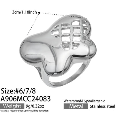 Adjustable steel butterfly ring for versatile wear.