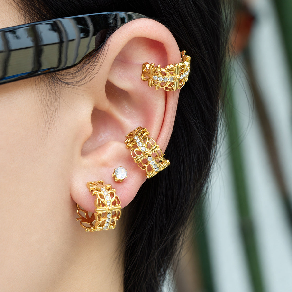 Elegant 304 stainless steel ear clip with zircon