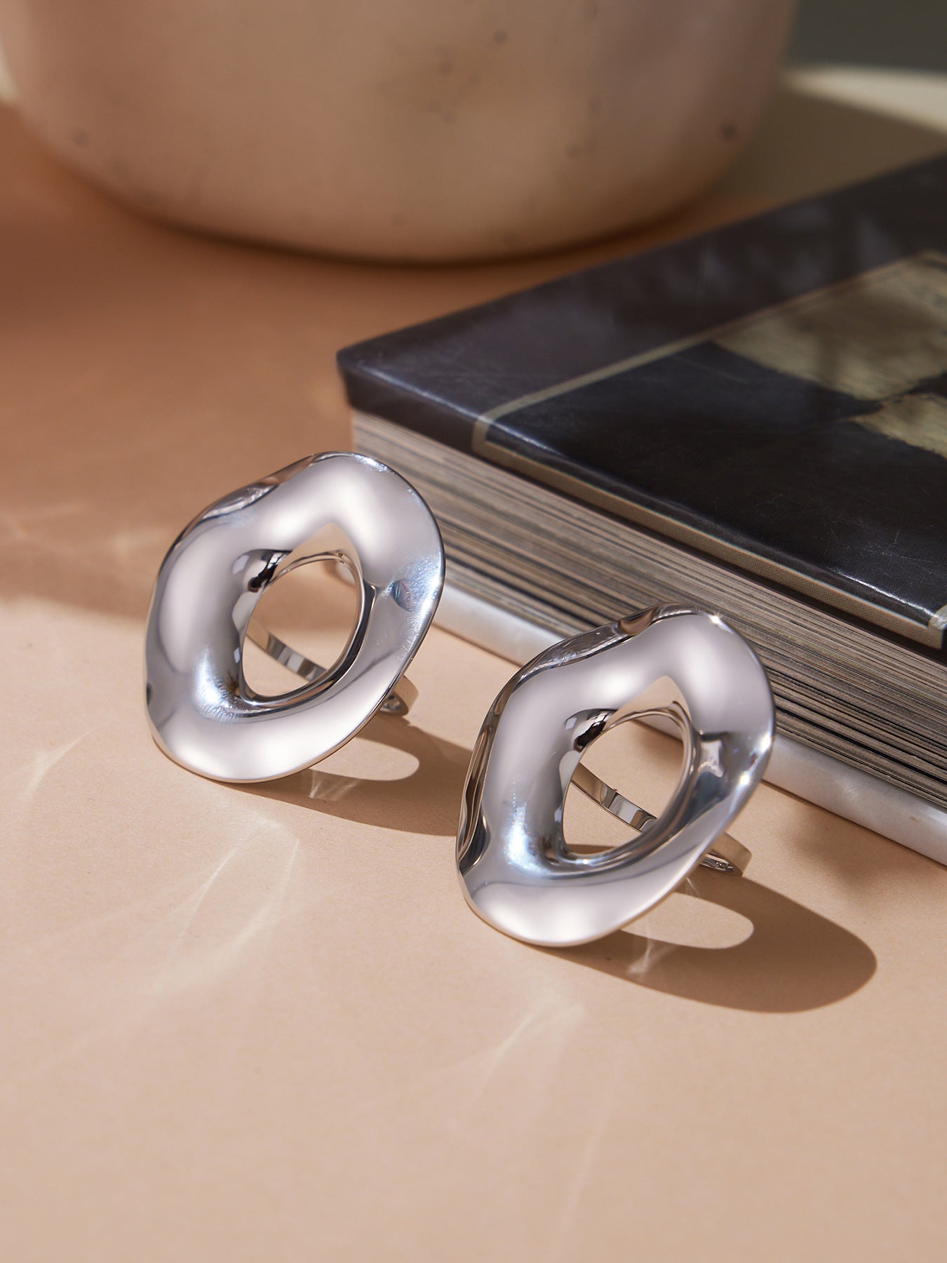 316L Stainless Steel Chic Irregular Hollow Open Ring - Image 11