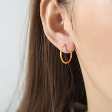 316L Stainless Steel Chic Minimalist Circle Hoop Earrings - Image 1