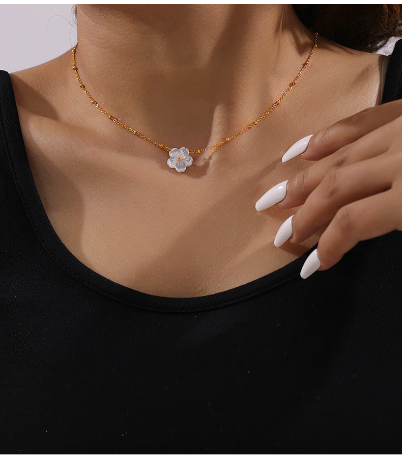 316L Stainless Steel Chic Minimalist Mother-of-Pearl Flower Pendant Necklace - Image 6