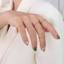 316L Stainless Steel Chic Minimalist Unisex Circle Band Ring - Image 1