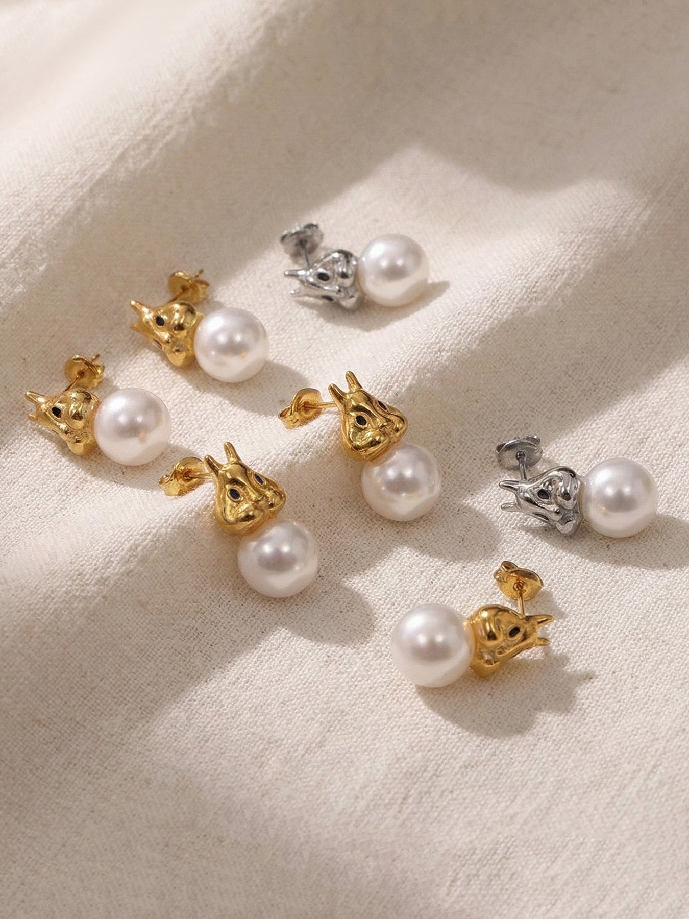 316L Stainless Steel Chic Squirrel Faux Pearl Earrings & Necklace Set - Image 9